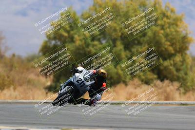 media/May-15-2022-SoCal Trackdays (Sun) [[33a09aef31]]/Turn 7 (1145am)/